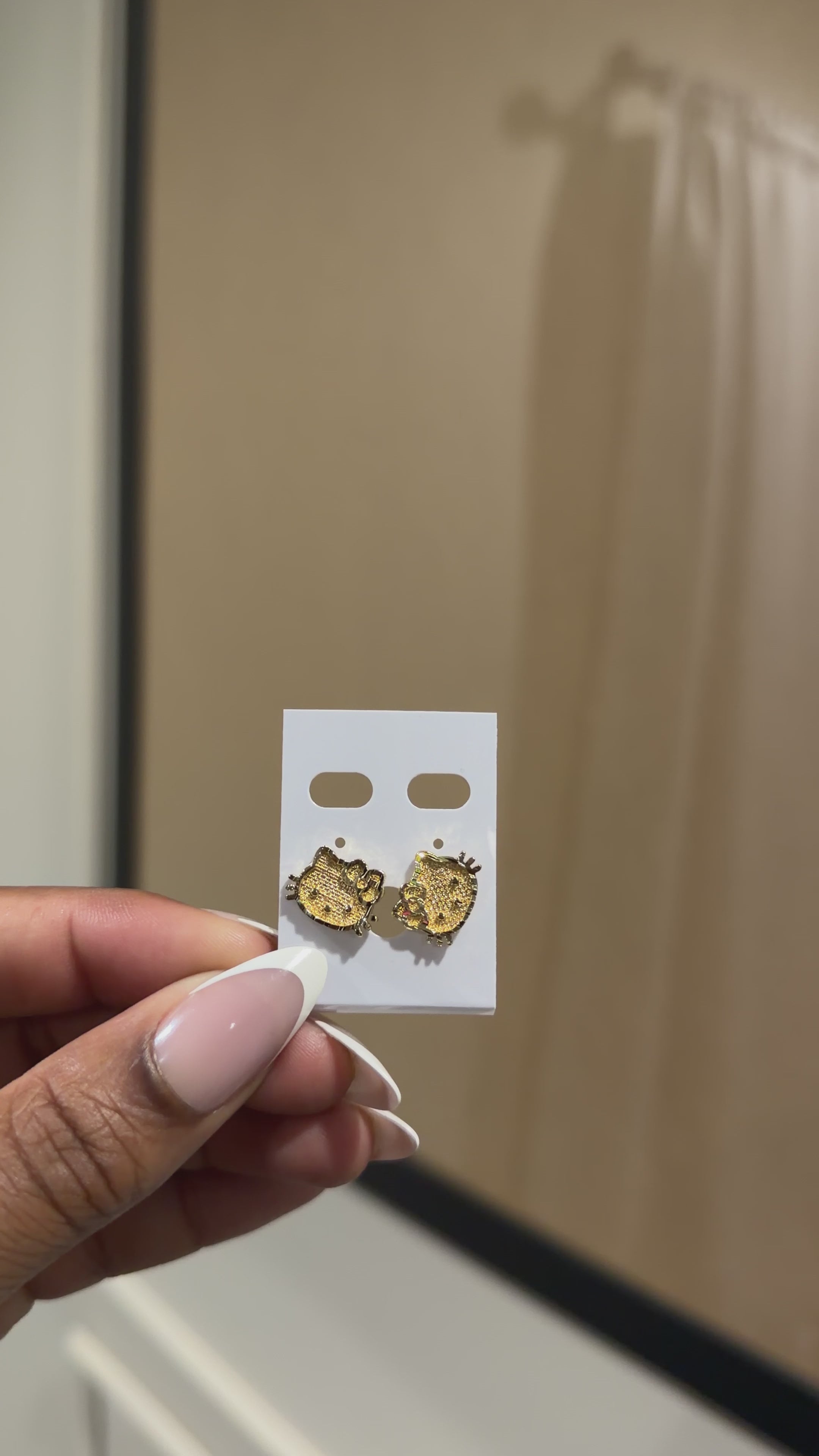 Hello Kitty Studs